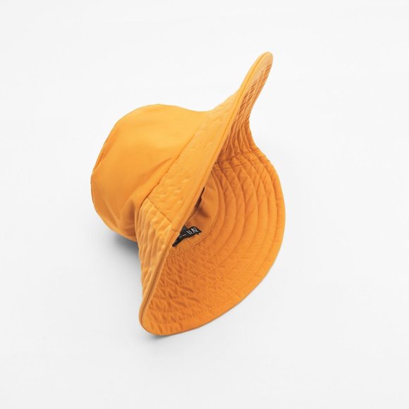 ZARA NYLON BUCKET HAT